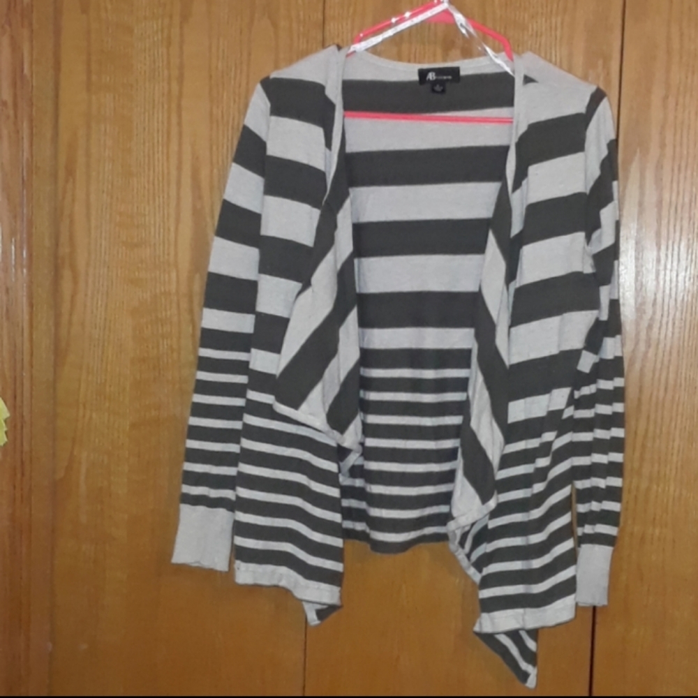 🤍AB Studio Striped open front olive cardigan -Large